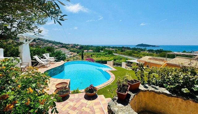 2 bedroom beautiful home in Diamante