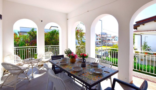 2 bedroom gorgeous apartment in Pizzo