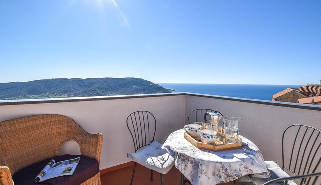 2 bedroom nice apartment in Castellabate in Castellabate