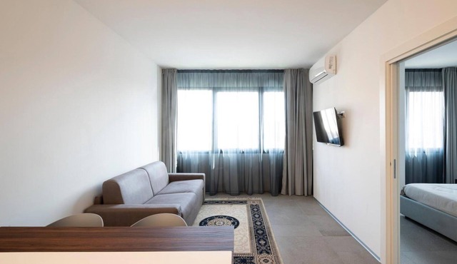 Alkamuri Posh Hotel Spa 109 Suite Superior