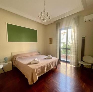 Apartament Dimora di Maury a due passi dai trasporti e da Ballarò