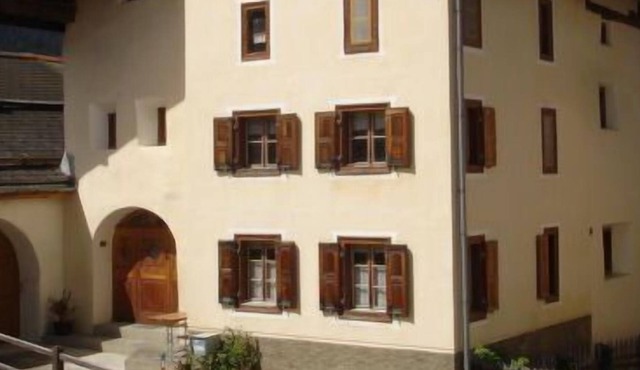 Apartment Ferienwohnung Chasa Crusch 117 in Ardez - 10 persons, 4 bedrooms in Ardez