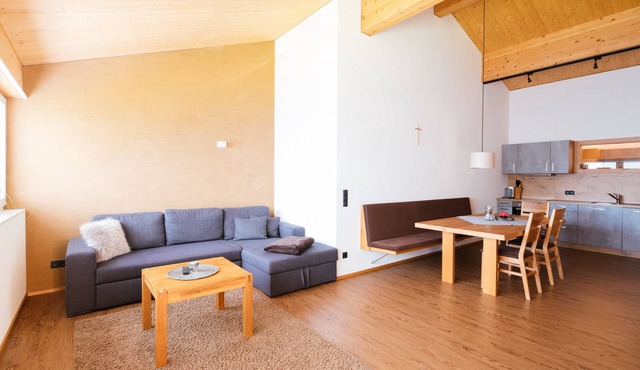 Apartment 'Konzett Top 4' with Mountain View, Shared Terrace and Wi-Fi in Fontanella