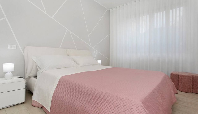 Apartment 'Perla Dell'Etna - Piano Terra' with Shared Terrace, Wi-Fi and Air Conditioning