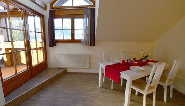 Apartment with garden, balcony & private beach 4d in Oberdorf