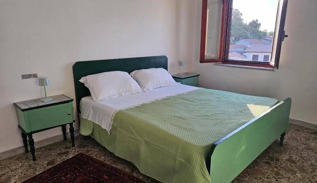 At Aunt Teresa's: A ViaSilente Stopover Between the Sea and the Trails