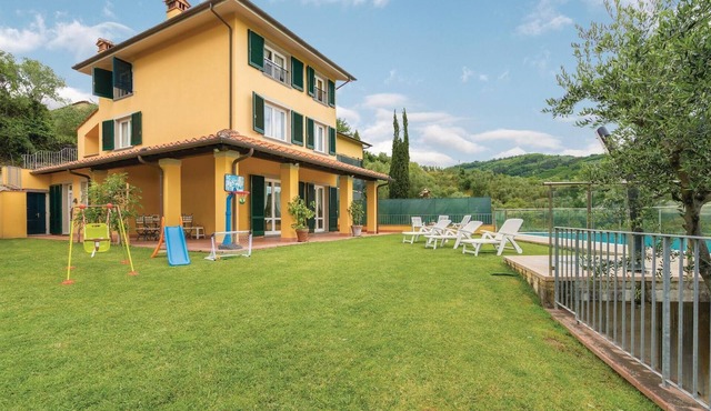 Awesome home in Massa e Cozzile PT in Massa e Cozzile PT