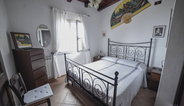 BAIA-LUNA APARTMENTS. Mary Posis villa