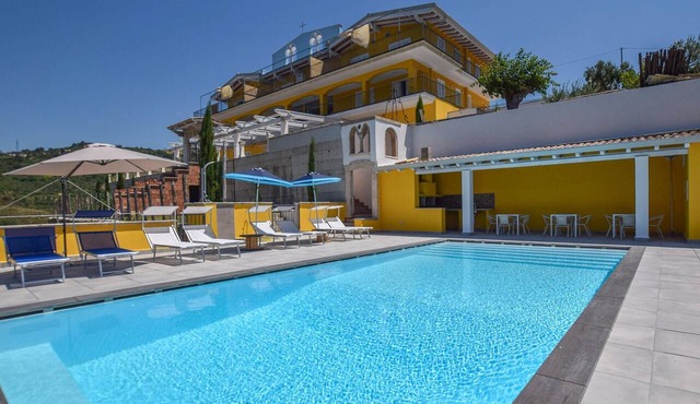Beautiful apartment in Laureana Cilento with WiFi in Laureana Cilento