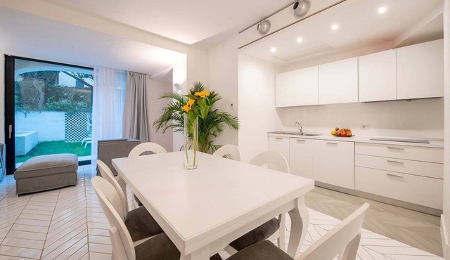 Brand new 3BR 3BT lavish serviced central apartment with private pool and garden