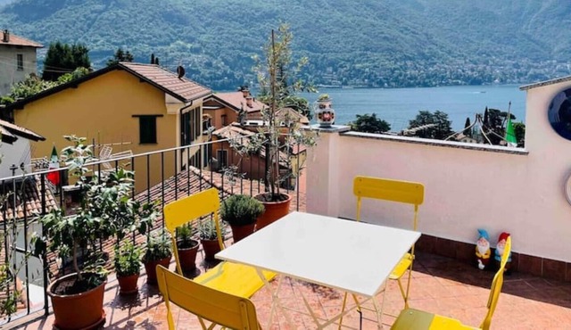 Casa Curiè, charming lake view house in Moltrasio