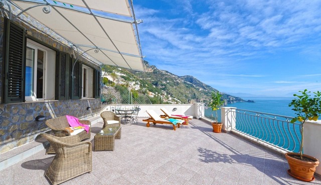 Casa La Ulivella - Large Terrace Overlooking the sea