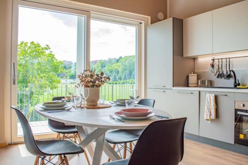 Casa Martinèt- Prestogioso 2 suite 2 bagni privati con terrazza 35m in Bra