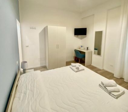 Casa Milà - Home & Rooms