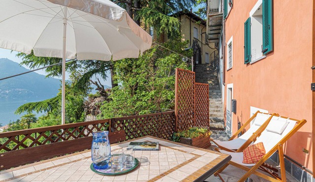 Casa Valleggia in Moltrasio
