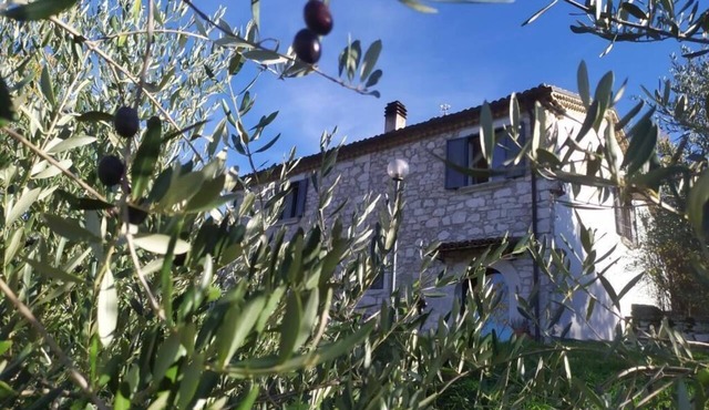 CASALE FONTE DOLFA in Molise