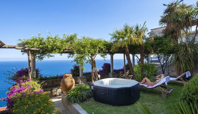 Casale Fralisa - Marvelous terrace and hot tub with sea view
