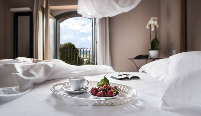 Cavanera Etnea Resort & Wine Experience