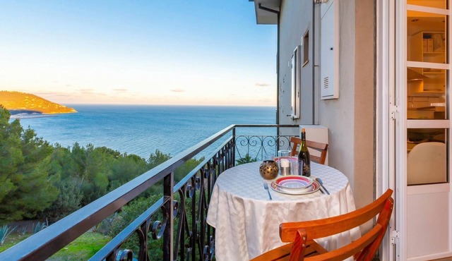 Cervo Piccolo Incanto Apartment with Balcony, Cervo, Italy in Cervo