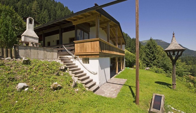 Chalet in Niederndorf near Skiwelt Ski Lift in Niederndorf bei Kufstein