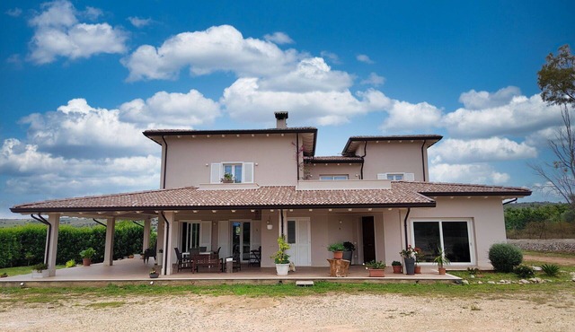 Cosy apartment for 2 people with A/C, WIFI, TV and terrace