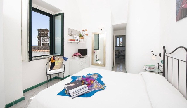 Emerald House - a Wonderful Stay in the Coast of Amalfi in Atrani
