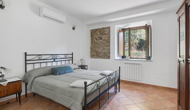 Fattoria San Pio - Limone Room with Mountain View, Breakfast & Wi-Fi