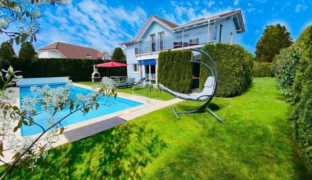 Ferienvilla "Leons Holiday Homes" in Dottikon