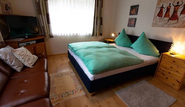 Ferienwohnung 2 - Appartementhaus Angermaier in Flattach