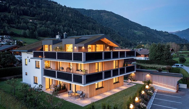 FESH LIVING 2 - smart alpine apartment with sauna near Zell am See/Kaprun in Piesendorf