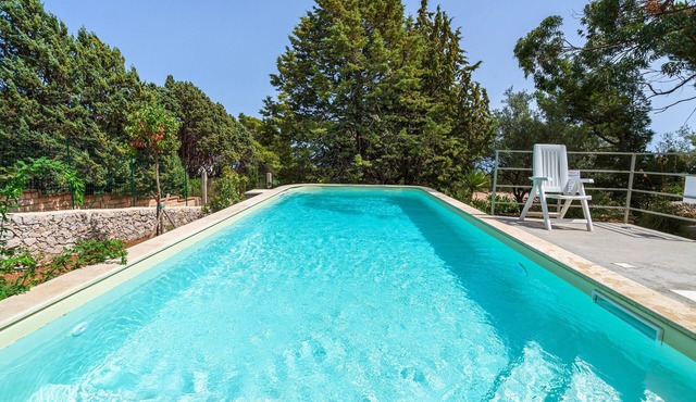 "Gli Ulivi" Villa with Ocean View, Private Pool, and Wi-Fi