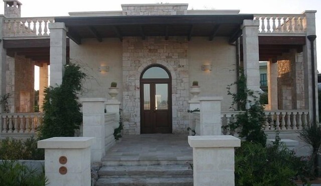 Glicine (4 pax) in villa PUGLIESE (10 pax): RELAX ONLY 900 M TO THE BEACH