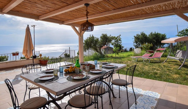 Gorgeous home in Longobardi with WiFi