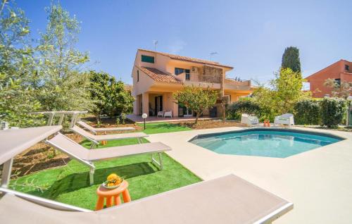 Gorgeous Home In Piane Vecchie,Lascari
