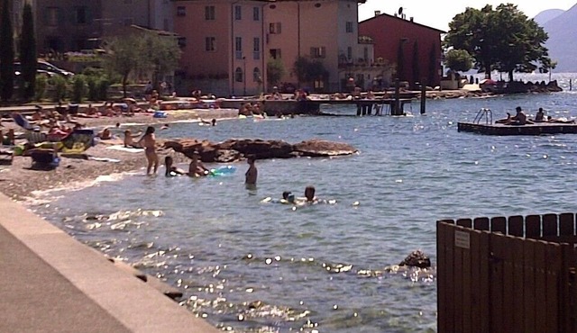Great Price. Romantic Apartment Near Beaches and Nightlife in Malcesine
