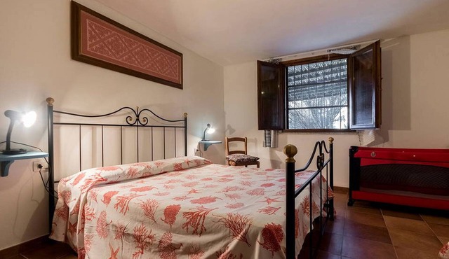 Ground floor apartment, 2 bedrooms, 1 bathroom, exclusive garden, sea view. in Sant'Antioco
