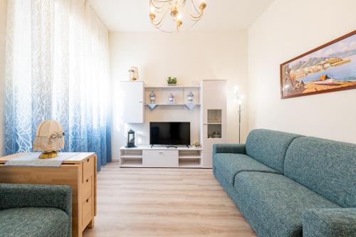 GuestHost - Oltretorrente Ospedale Apartment in Parma