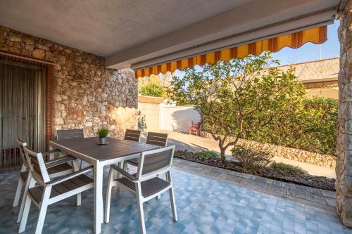 GuestHost - Villa Torre Leporano a due passi dal mare in Leporano Marina
