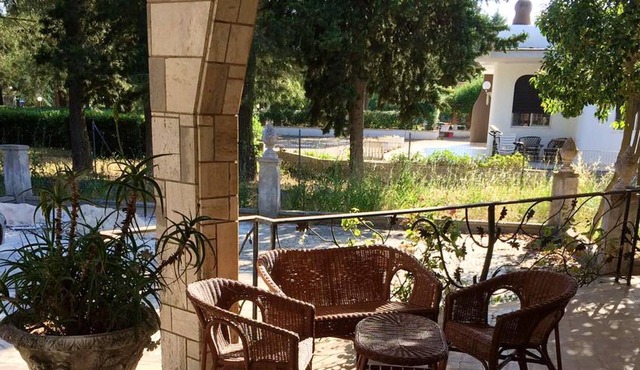 Homerez - Nice appartement for 4 ppl. with garden and terrace at Gioia del Colle