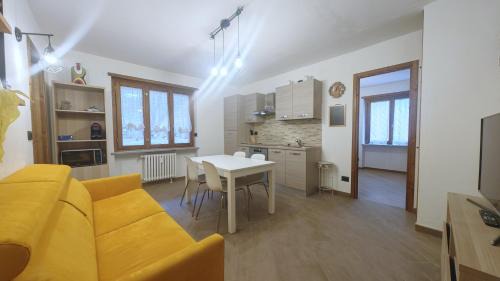 Hostdomus - Chez Paul in Cesana Torinese