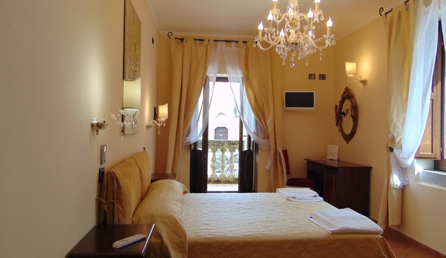 Hotel Sgroi
