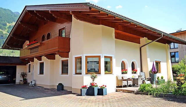 Hundsbichler by Interhome in Hippach