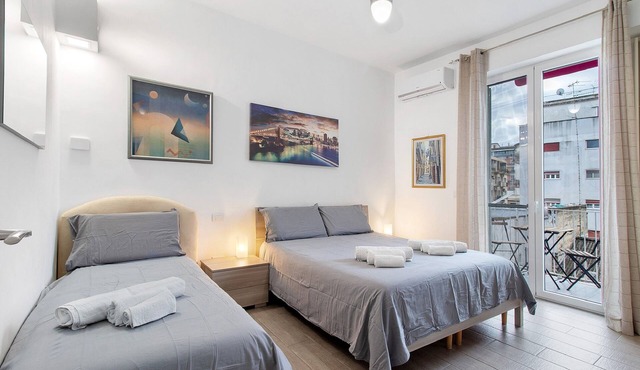 Il Centro Apartment with Balcony, Wi-Fi, and Air Conditioning in Bari