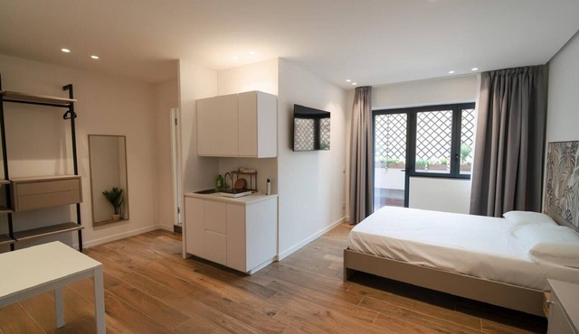 Charming Catania Apartment with Private Entrance and Balcony in Città metropolitana di Catania