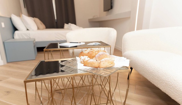 Kira Suite and Rooms