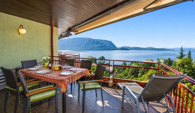 La Selva A 405 Residence by Lago Reisen in Ghiffa
