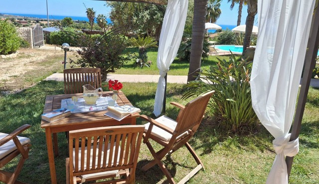 La Vela in Sampieri 2 minutes from the sea, villa with pool.