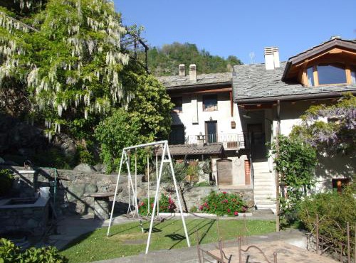 Le Rocher in Châtillon