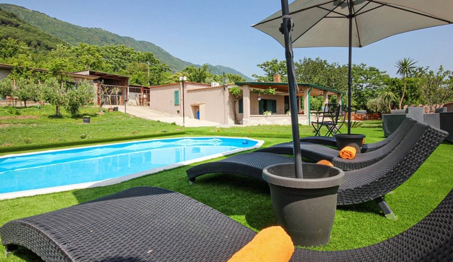 Lovely home in Avella