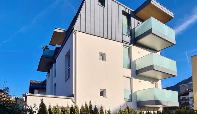 Luxury penthouse near centre, sauna and ski bus in Wörgl